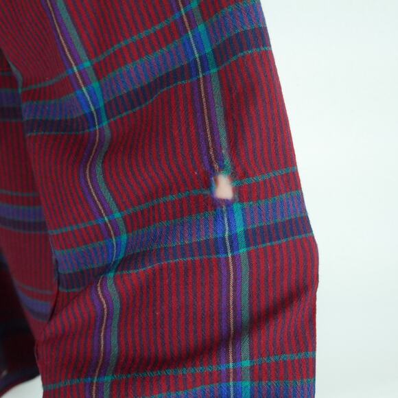 Pendleton Large Button Down Shirt USA Wool Plaid Heritage Dad Burgundy Outdoors - Picture 6 of 9